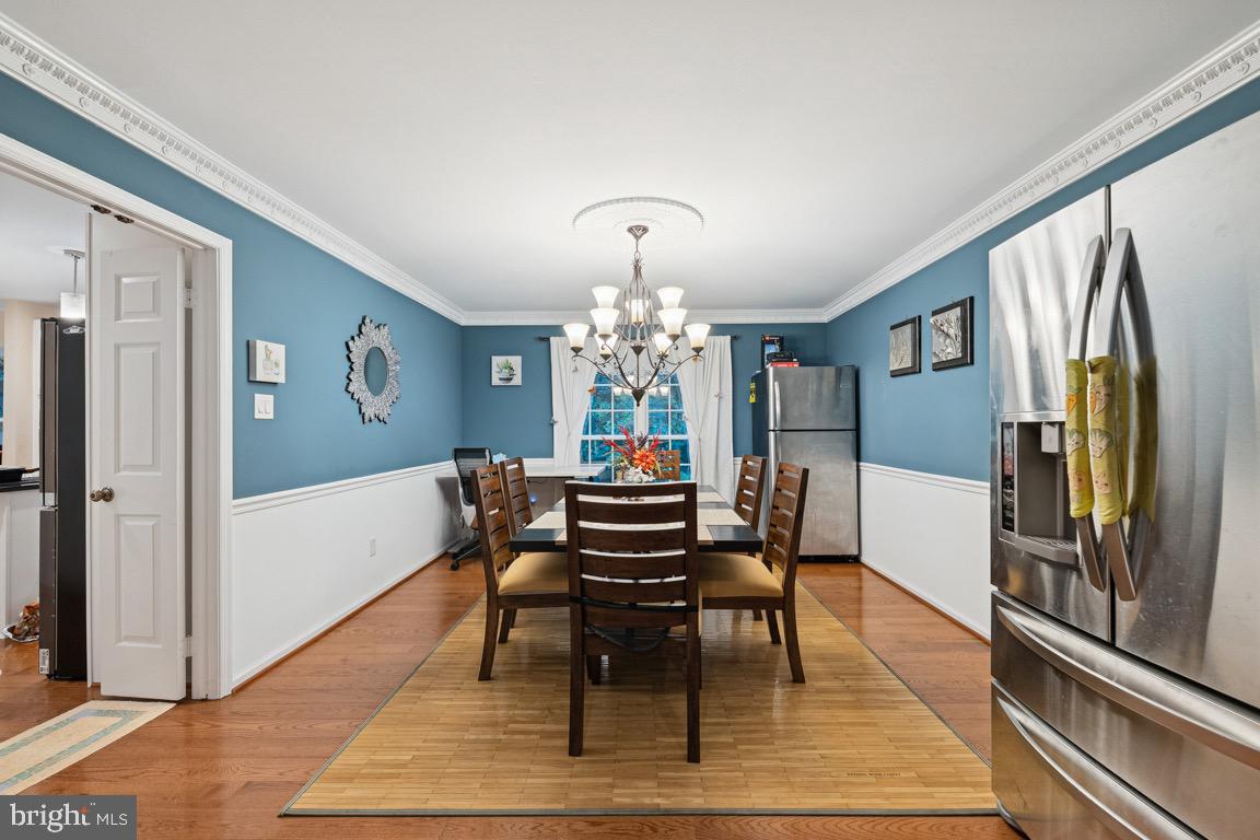 6625 WEATHEFORD CT, MCLEAN, Virginia 22101, 6 Bedrooms Bedrooms, ,4 BathroomsBathrooms,Residential,For sale,6625 WEATHEFORD CT,VAFX2245070 MLS # VAFX2245070