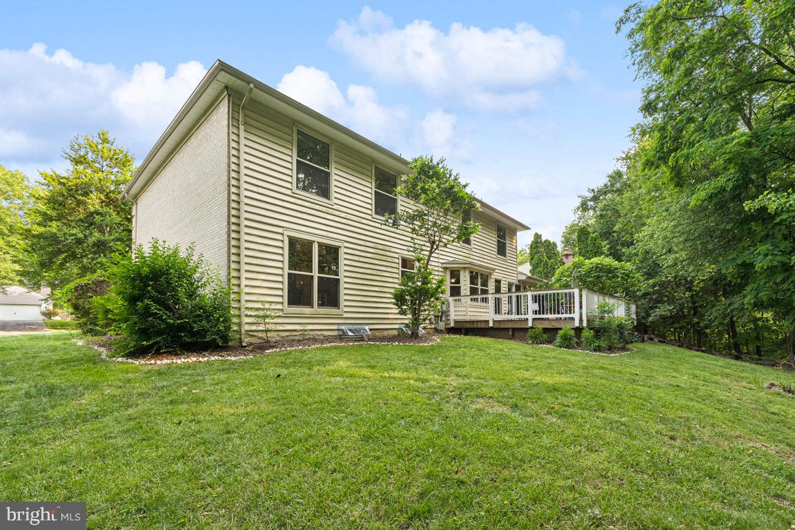 6625 WEATHEFORD CT, MCLEAN, Virginia 22101, 6 Bedrooms Bedrooms, ,4 BathroomsBathrooms,Residential,For sale,6625 WEATHEFORD CT,VAFX2245070 MLS # VAFX2245070