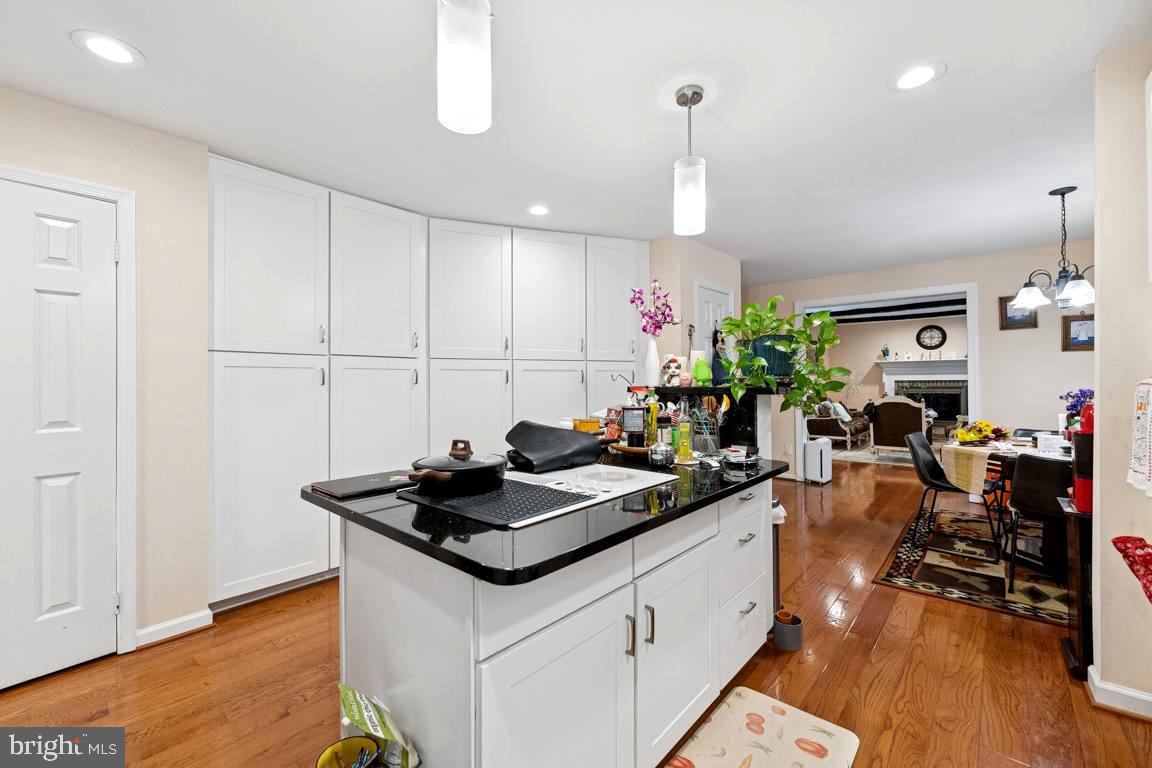 6625 WEATHEFORD CT, MCLEAN, Virginia 22101, 6 Bedrooms Bedrooms, ,4 BathroomsBathrooms,Residential,For sale,6625 WEATHEFORD CT,VAFX2245070 MLS # VAFX2245070