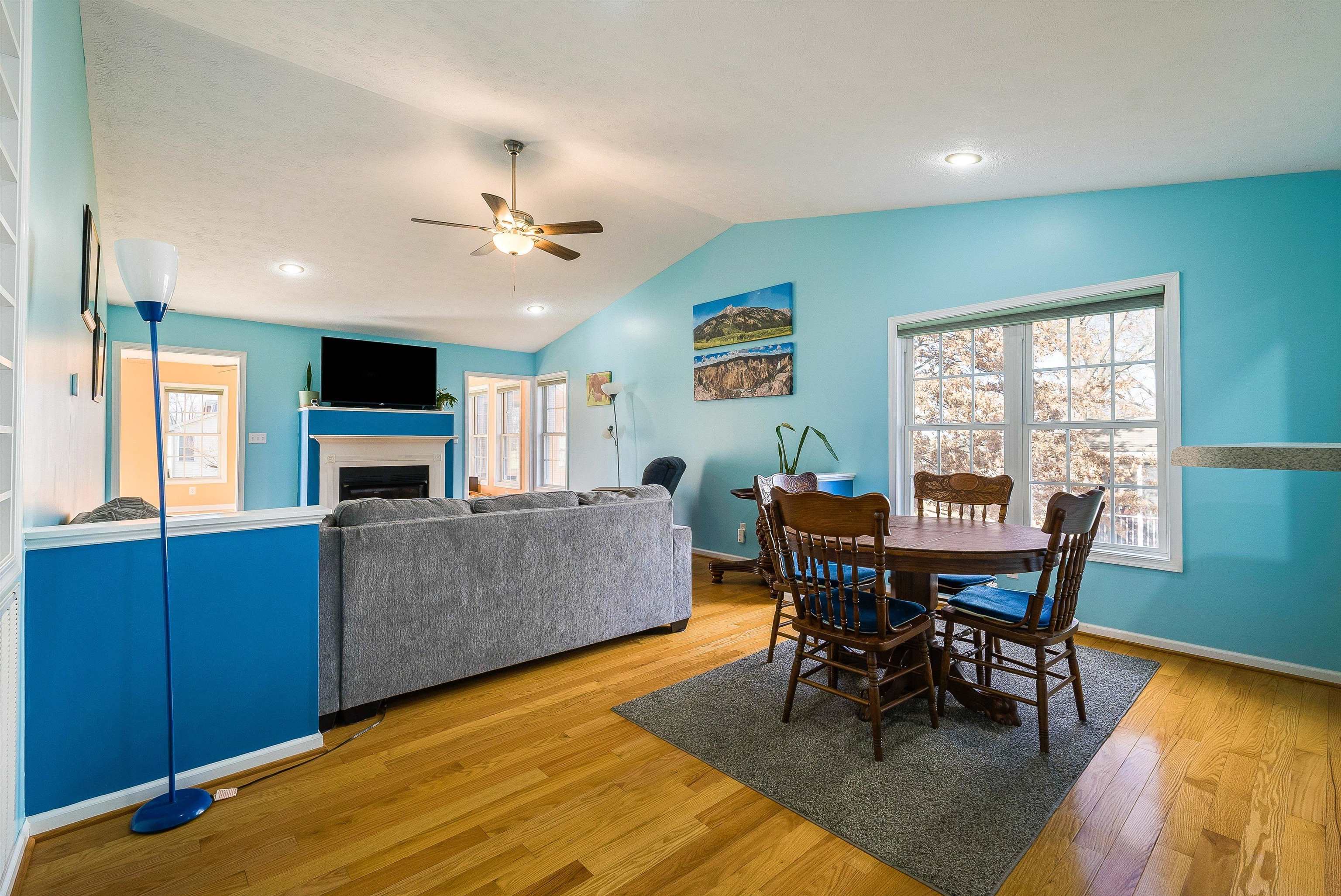 425 S JACKSON AVE, WAYNESBORO, Virginia 22980, 3 Bedrooms Bedrooms, ,2 BathroomsBathrooms,Residential,425 S JACKSON AVE,671478 MLS # 671478