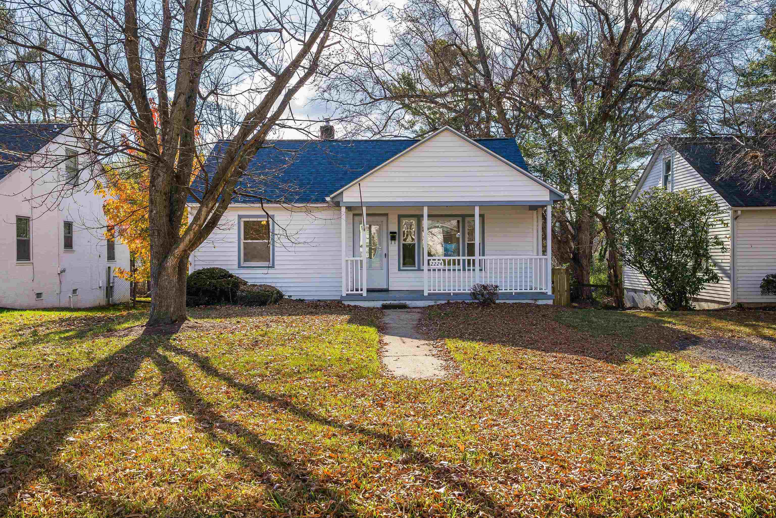 2224 MT VERNON ST, WAYNESBORO, Virginia 22980, 3 Bedrooms Bedrooms, ,1 BathroomBathrooms,Residential,2224 MT VERNON ST,671479 MLS # 671479