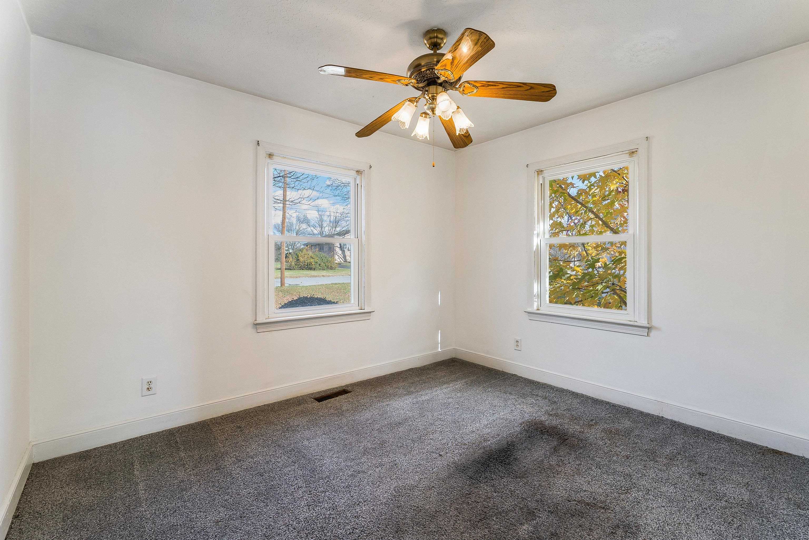 2224 MT VERNON ST, WAYNESBORO, Virginia 22980, 3 Bedrooms Bedrooms, ,1 BathroomBathrooms,Residential,2224 MT VERNON ST,671479 MLS # 671479