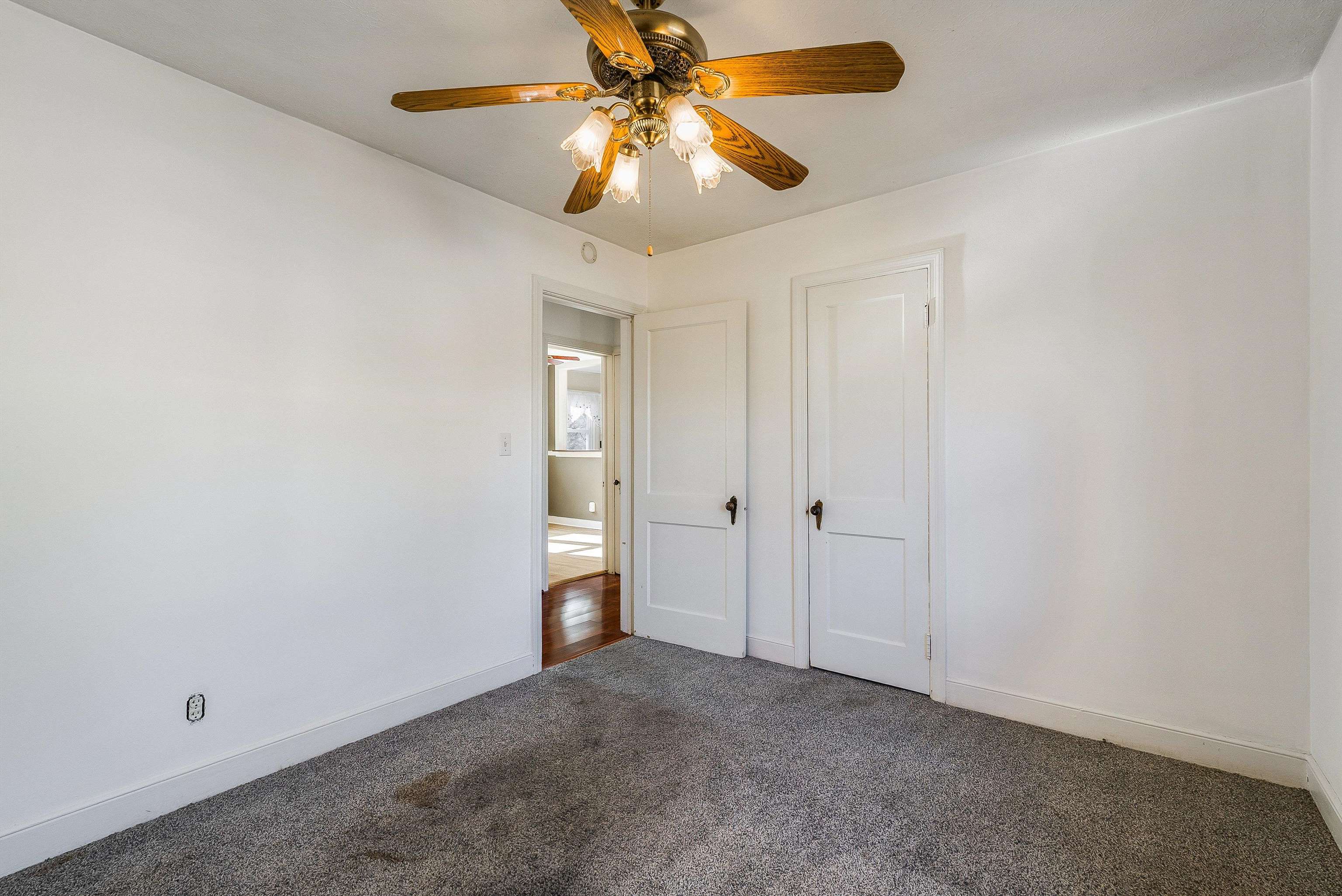 2224 MT VERNON ST, WAYNESBORO, Virginia 22980, 3 Bedrooms Bedrooms, ,1 BathroomBathrooms,Residential,2224 MT VERNON ST,671479 MLS # 671479