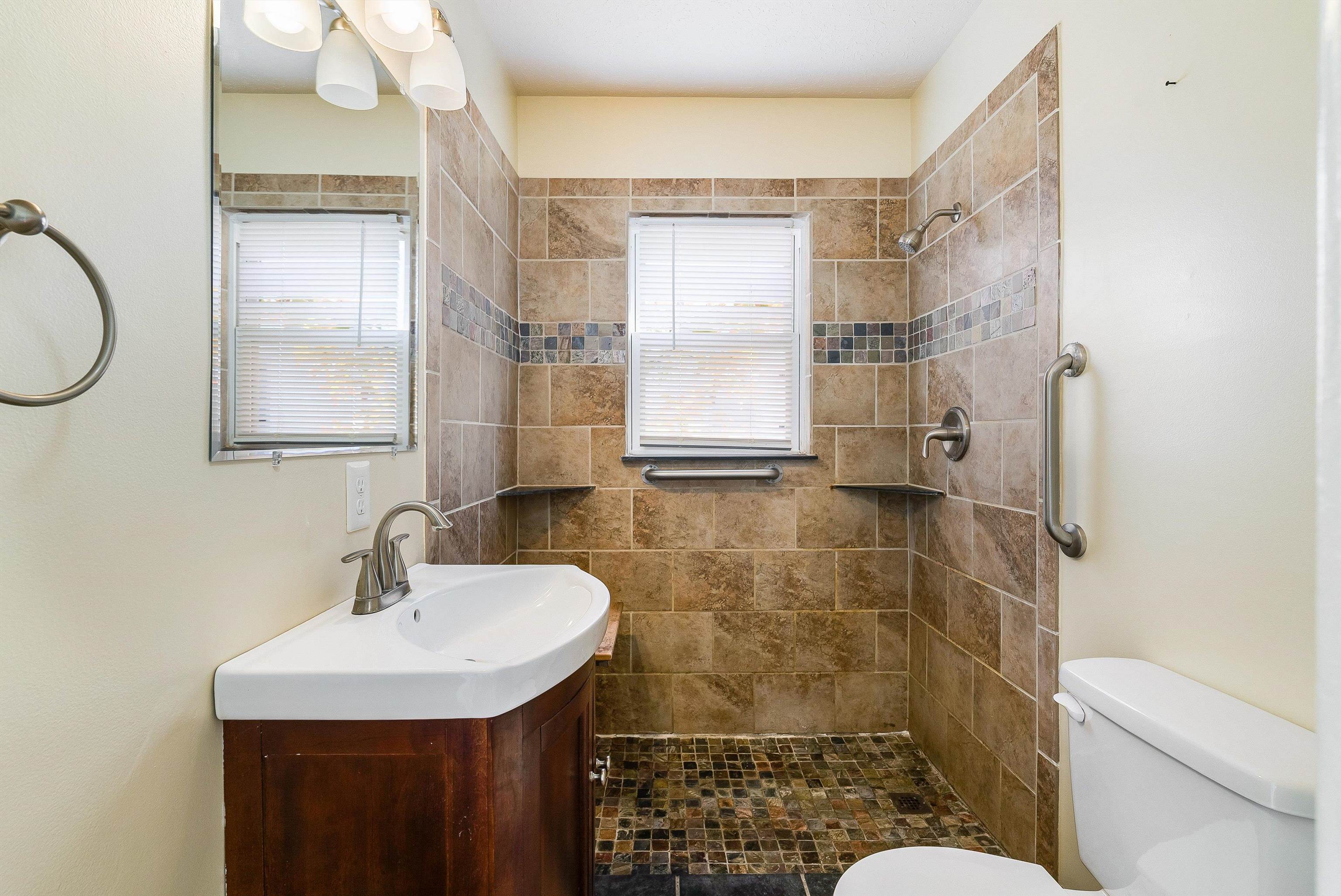 2224 MT VERNON ST, WAYNESBORO, Virginia 22980, 3 Bedrooms Bedrooms, ,1 BathroomBathrooms,Residential,2224 MT VERNON ST,671479 MLS # 671479