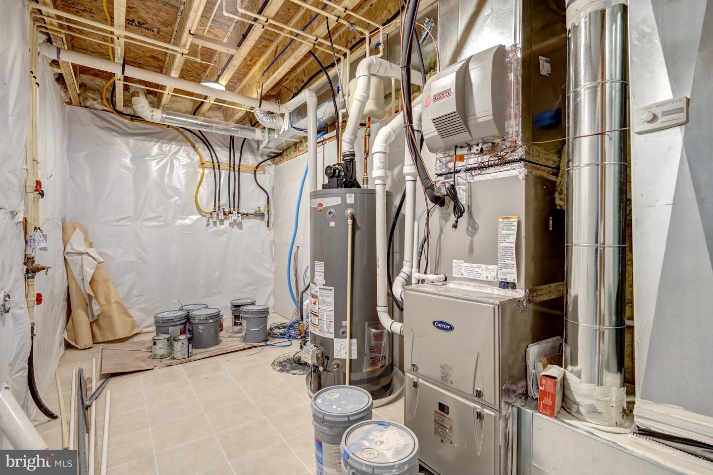 4824 VILLAGE DR, FAIRFAX, Virginia 22030, 6 Bedrooms Bedrooms, ,6 BathroomsBathrooms,Residential,For sale,4824 VILLAGE DR,VAFX2265602 MLS # VAFX2265602