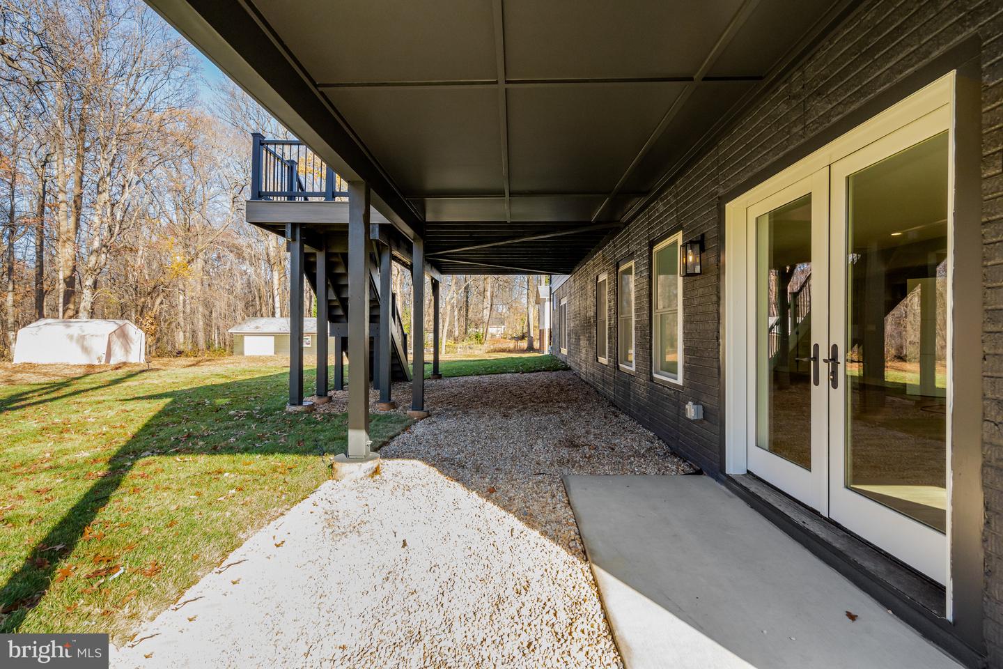 4824 VILLAGE DR, FAIRFAX, Virginia 22030, 6 Bedrooms Bedrooms, ,6 BathroomsBathrooms,Residential,For sale,4824 VILLAGE DR,VAFX2265602 MLS # VAFX2265602