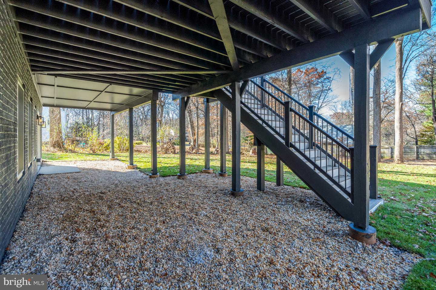 4824 VILLAGE DR, FAIRFAX, Virginia 22030, 6 Bedrooms Bedrooms, ,6 BathroomsBathrooms,Residential,For sale,4824 VILLAGE DR,VAFX2265602 MLS # VAFX2265602