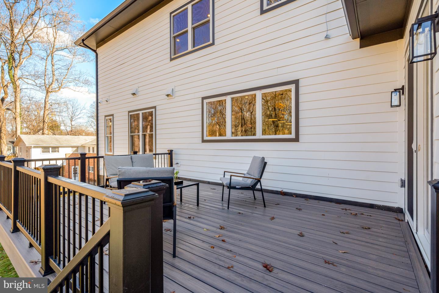 4824 VILLAGE DR, FAIRFAX, Virginia 22030, 6 Bedrooms Bedrooms, ,6 BathroomsBathrooms,Residential,For sale,4824 VILLAGE DR,VAFX2265602 MLS # VAFX2265602