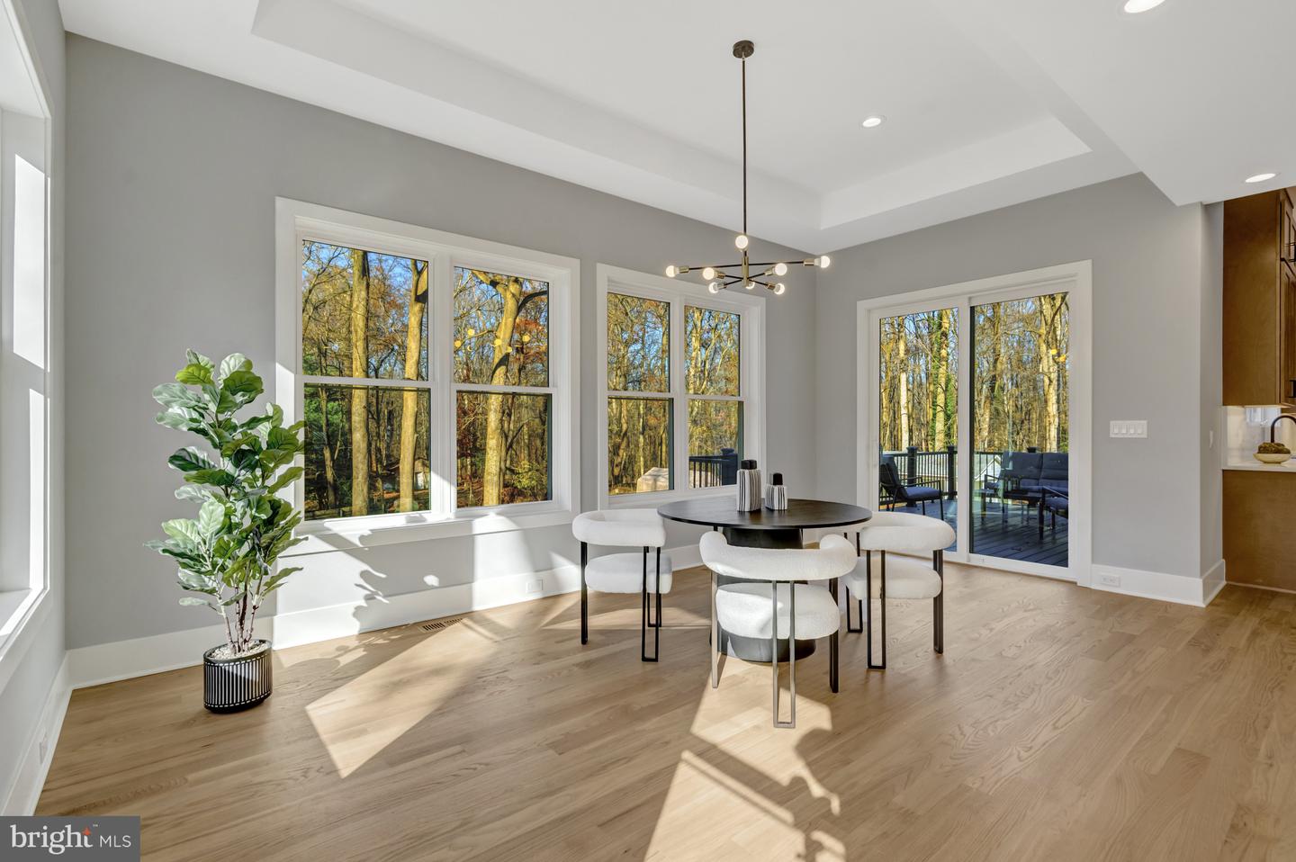 4824 VILLAGE DR, FAIRFAX, Virginia 22030, 6 Bedrooms Bedrooms, ,6 BathroomsBathrooms,Residential,For sale,4824 VILLAGE DR,VAFX2265602 MLS # VAFX2265602