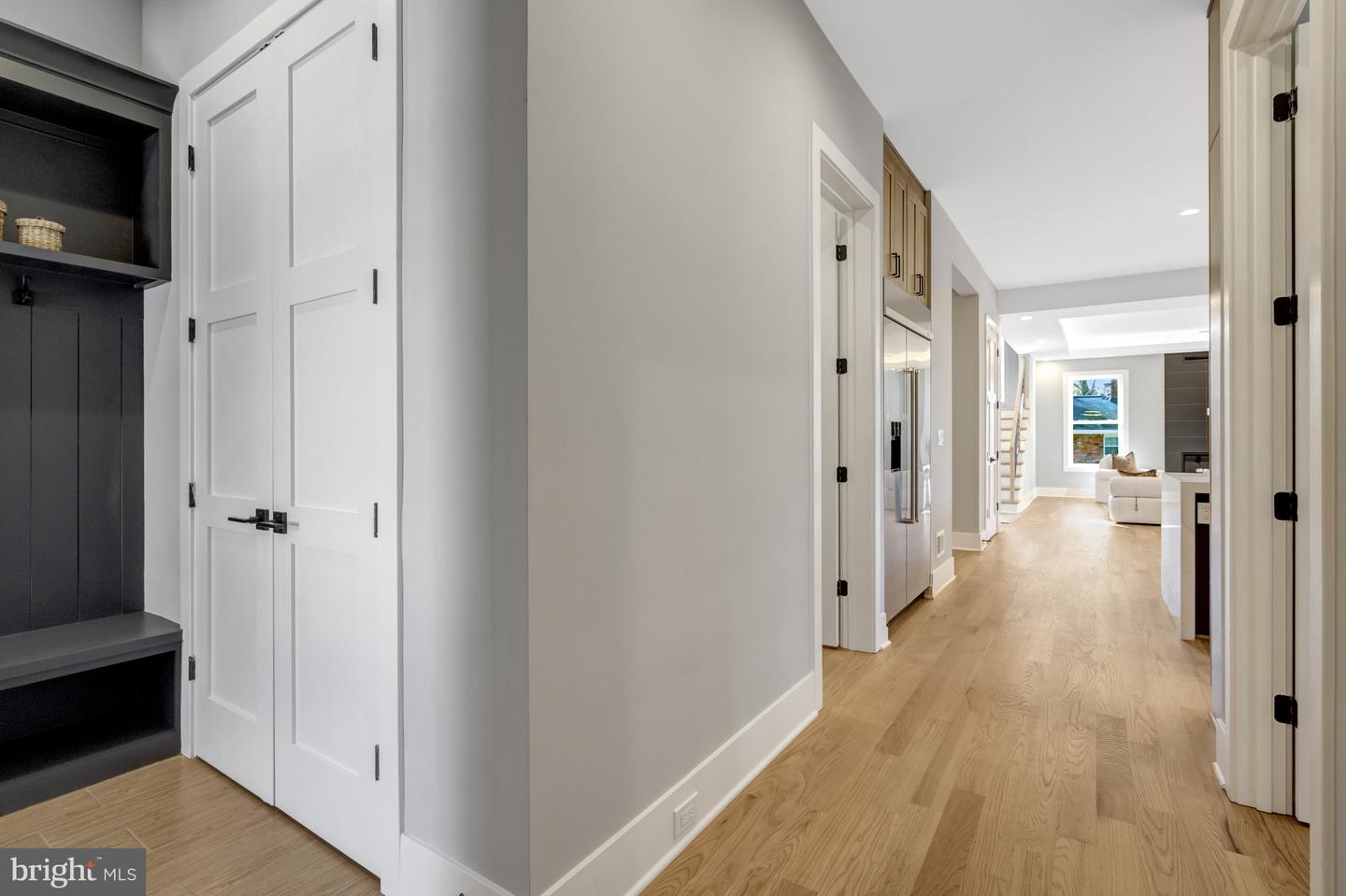 4824 VILLAGE DR, FAIRFAX, Virginia 22030, 6 Bedrooms Bedrooms, ,6 BathroomsBathrooms,Residential,For sale,4824 VILLAGE DR,VAFX2265602 MLS # VAFX2265602