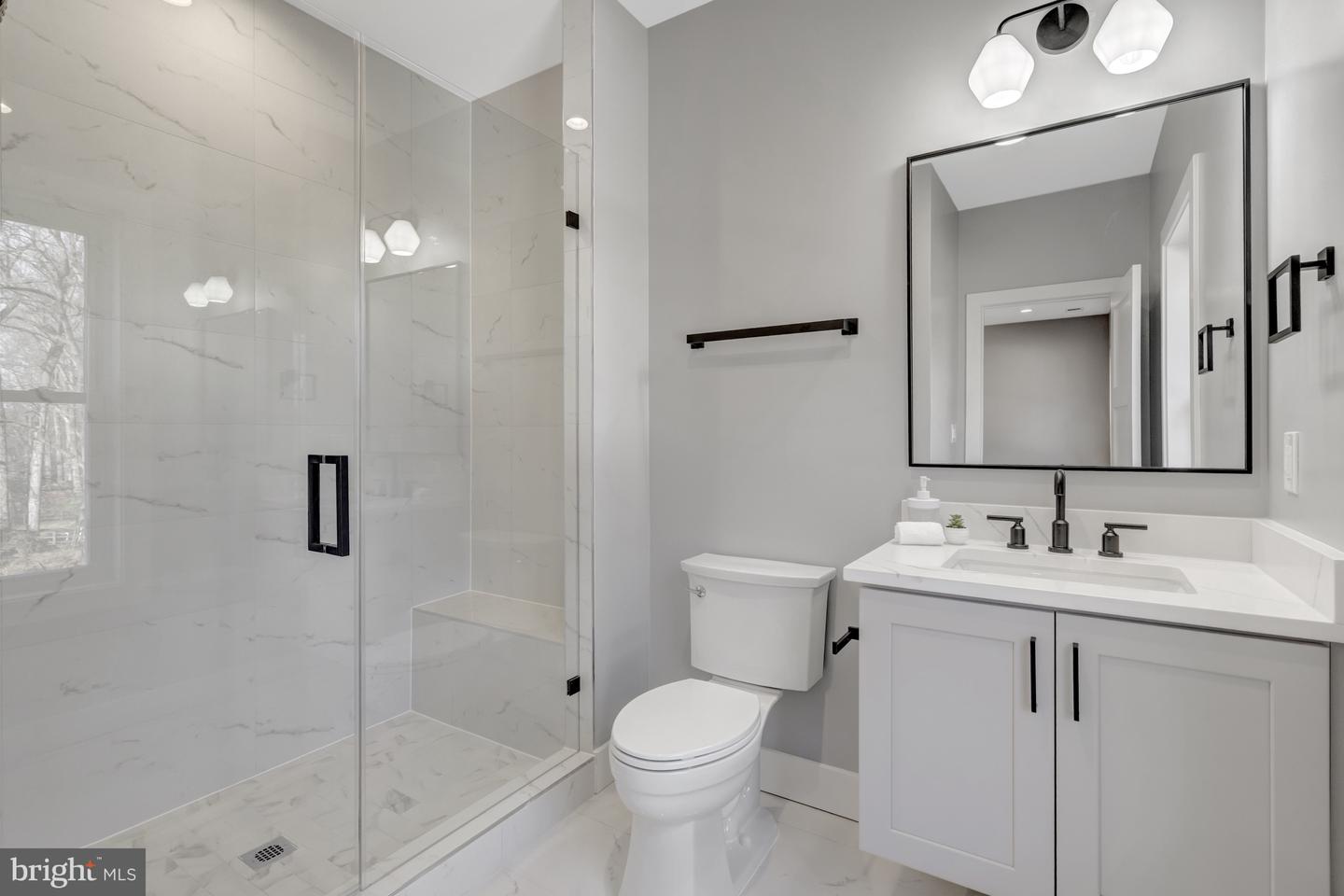 4824 VILLAGE DR, FAIRFAX, Virginia 22030, 6 Bedrooms Bedrooms, ,6 BathroomsBathrooms,Residential,For sale,4824 VILLAGE DR,VAFX2265602 MLS # VAFX2265602