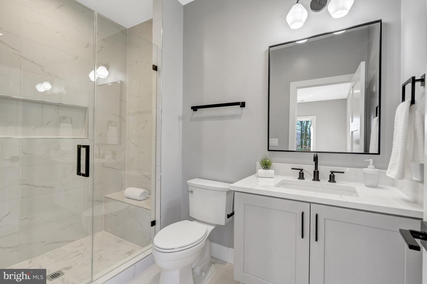 4824 VILLAGE DR, FAIRFAX, Virginia 22030, 6 Bedrooms Bedrooms, ,6 BathroomsBathrooms,Residential,For sale,4824 VILLAGE DR,VAFX2265602 MLS # VAFX2265602