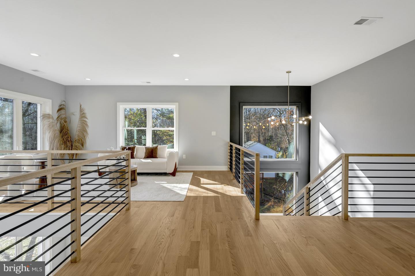 4824 VILLAGE DR, FAIRFAX, Virginia 22030, 6 Bedrooms Bedrooms, ,6 BathroomsBathrooms,Residential,For sale,4824 VILLAGE DR,VAFX2265602 MLS # VAFX2265602