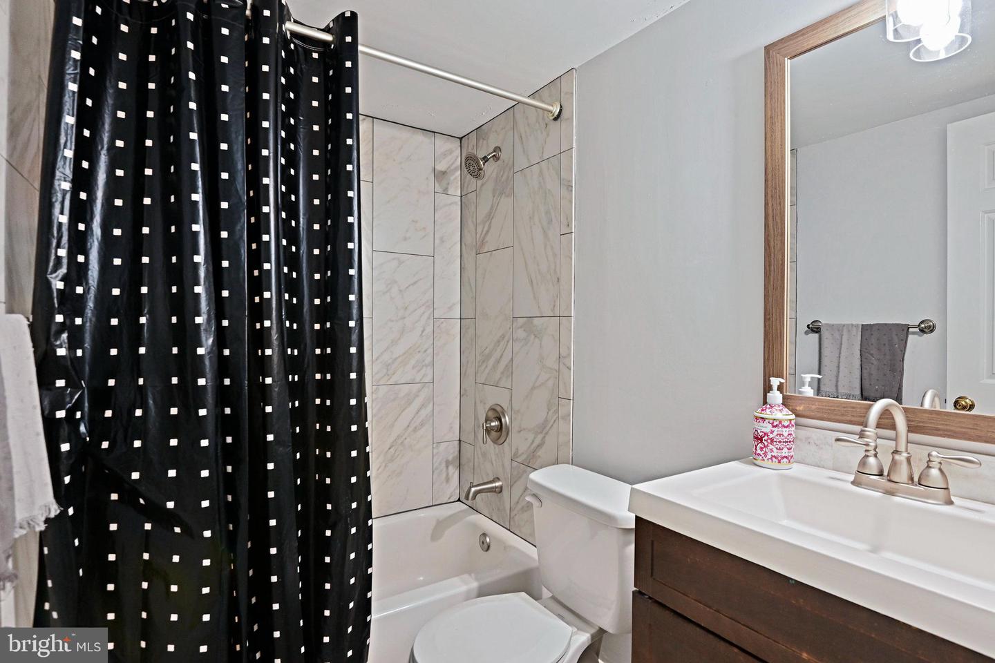 2918 GLENVALE DR, FAIRFAX, Virginia 22031, 6 Bedrooms Bedrooms, ,3 BathroomsBathrooms,Residential,For sale,2918 GLENVALE DR,VAFX2269362 MLS # VAFX2269362 2918 GLENVALE DR, FAIRFAX, Virginia 22031, 6 Bedrooms Bedrooms, ,3 BathroomsBathrooms,Residential,For sale,2918 GLENVALE DR,VAFX2269362 MLS # VAFX2269362