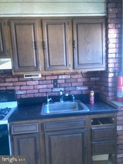 722 SHEPHERD ST NW, WASHINGTON, District Of Columbia 20011, 3 Bedrooms Bedrooms, 8 Rooms Rooms,1 BathroomBathrooms,Residential,For sale,722 SHEPHERD ST NW,DCDC2224412 MLS # DCDC2224412