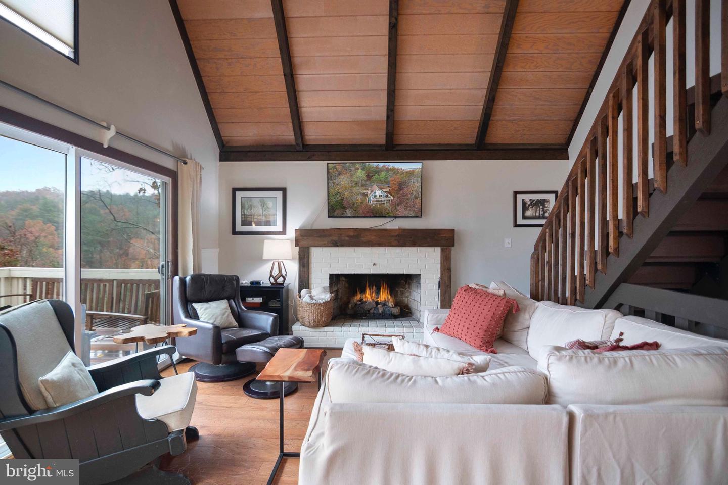 459 N ASPEN WAY, BASYE, Virginia 22810, 4 Bedrooms Bedrooms, 7 Rooms Rooms,3 BathroomsBathrooms,Residential,For sale,459 N ASPEN WAY,VASH2012856 MLS # VASH2012856