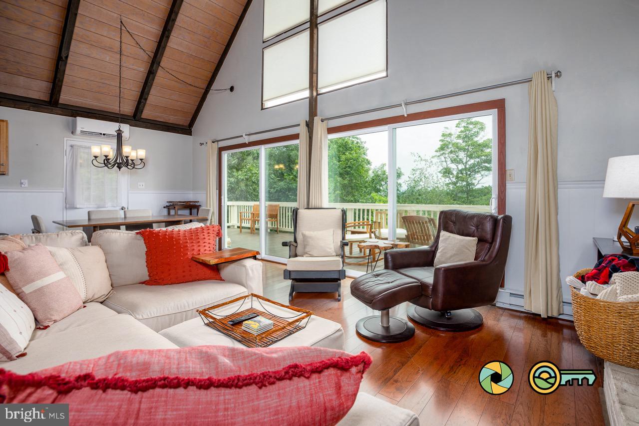 459 N ASPEN WAY, BASYE, Virginia 22810, 4 Bedrooms Bedrooms, 7 Rooms Rooms,3 BathroomsBathrooms,Residential,For sale,459 N ASPEN WAY,VASH2012856 MLS # VASH2012856