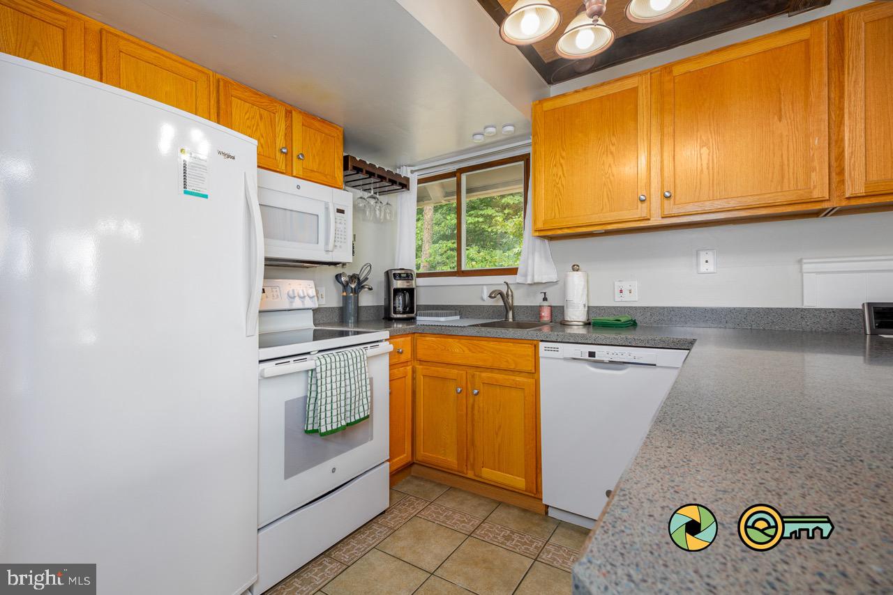 459 N ASPEN WAY, BASYE, Virginia 22810, 4 Bedrooms Bedrooms, 7 Rooms Rooms,3 BathroomsBathrooms,Residential,For sale,459 N ASPEN WAY,VASH2012856 MLS # VASH2012856