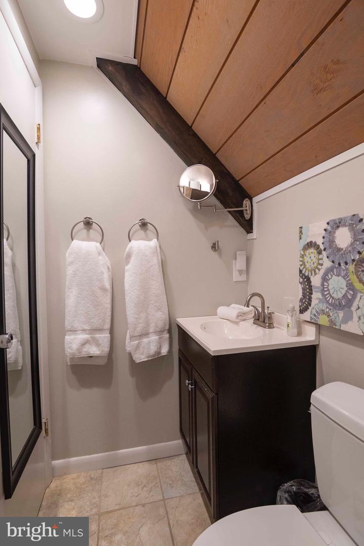 459 N ASPEN WAY, BASYE, Virginia 22810, 4 Bedrooms Bedrooms, 7 Rooms Rooms,3 BathroomsBathrooms,Residential,For sale,459 N ASPEN WAY,VASH2012856 MLS # VASH2012856