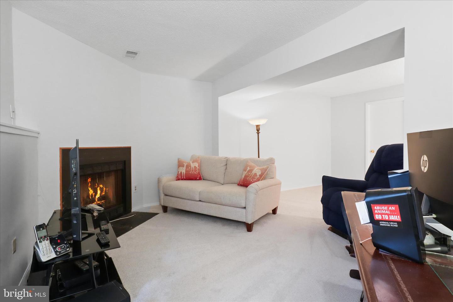 8927 WAITES WAY, LORTON, Virginia 22079, 3 Bedrooms Bedrooms, ,2 BathroomsBathrooms,Residential,For sale,8927 WAITES WAY,VAFX2277278 MLS # VAFX2277278