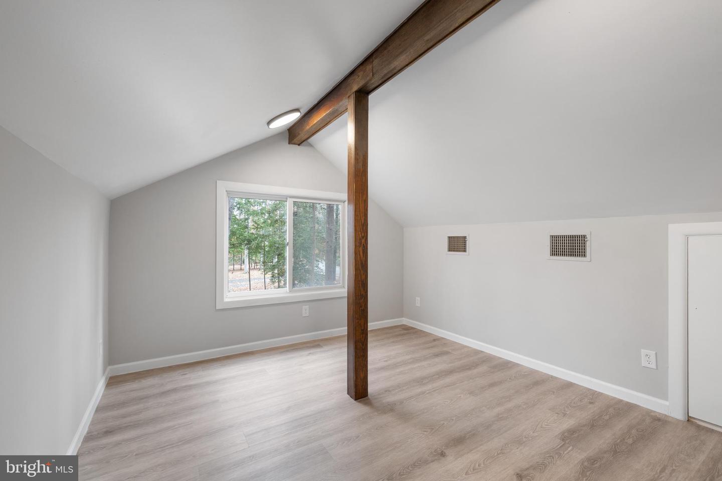 1 BRANDON CIR, WILLIAMSBURG, Virginia 23185, 5 Bedrooms Bedrooms, ,3 BathroomsBathrooms,Residential,For sale,1 BRANDON CIR,VAJC2000570 MLS # VAJC2000570