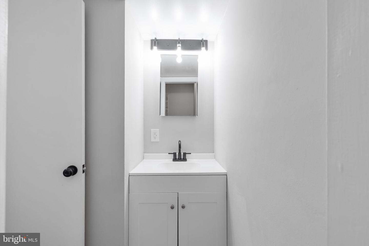 1 BRANDON CIR, WILLIAMSBURG, Virginia 23185, 5 Bedrooms Bedrooms, ,3 BathroomsBathrooms,Residential,For sale,1 BRANDON CIR,VAJC2000570 MLS # VAJC2000570