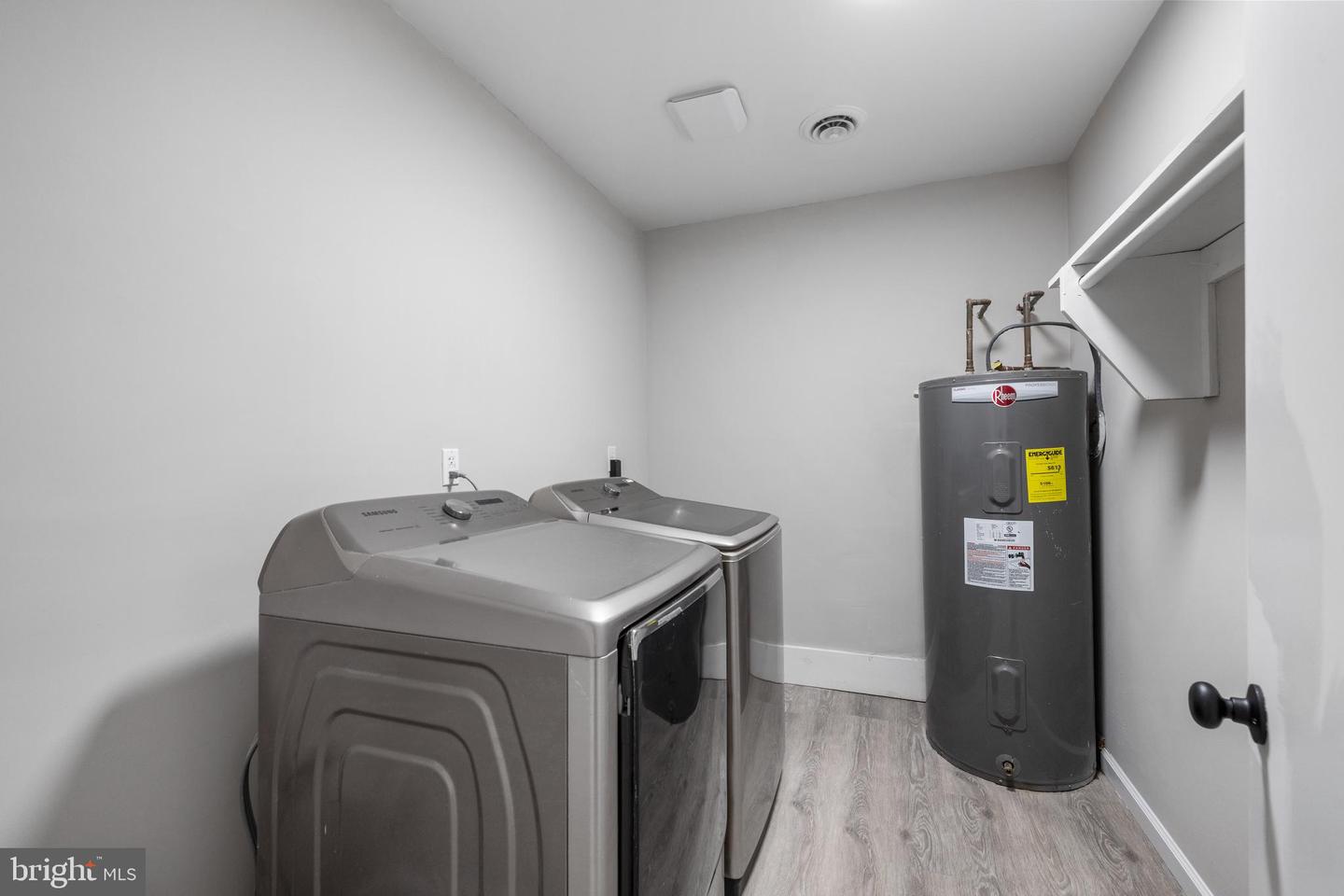 1 BRANDON CIR, WILLIAMSBURG, Virginia 23185, 5 Bedrooms Bedrooms, ,3 BathroomsBathrooms,Residential,For sale,1 BRANDON CIR,VAJC2000570 MLS # VAJC2000570