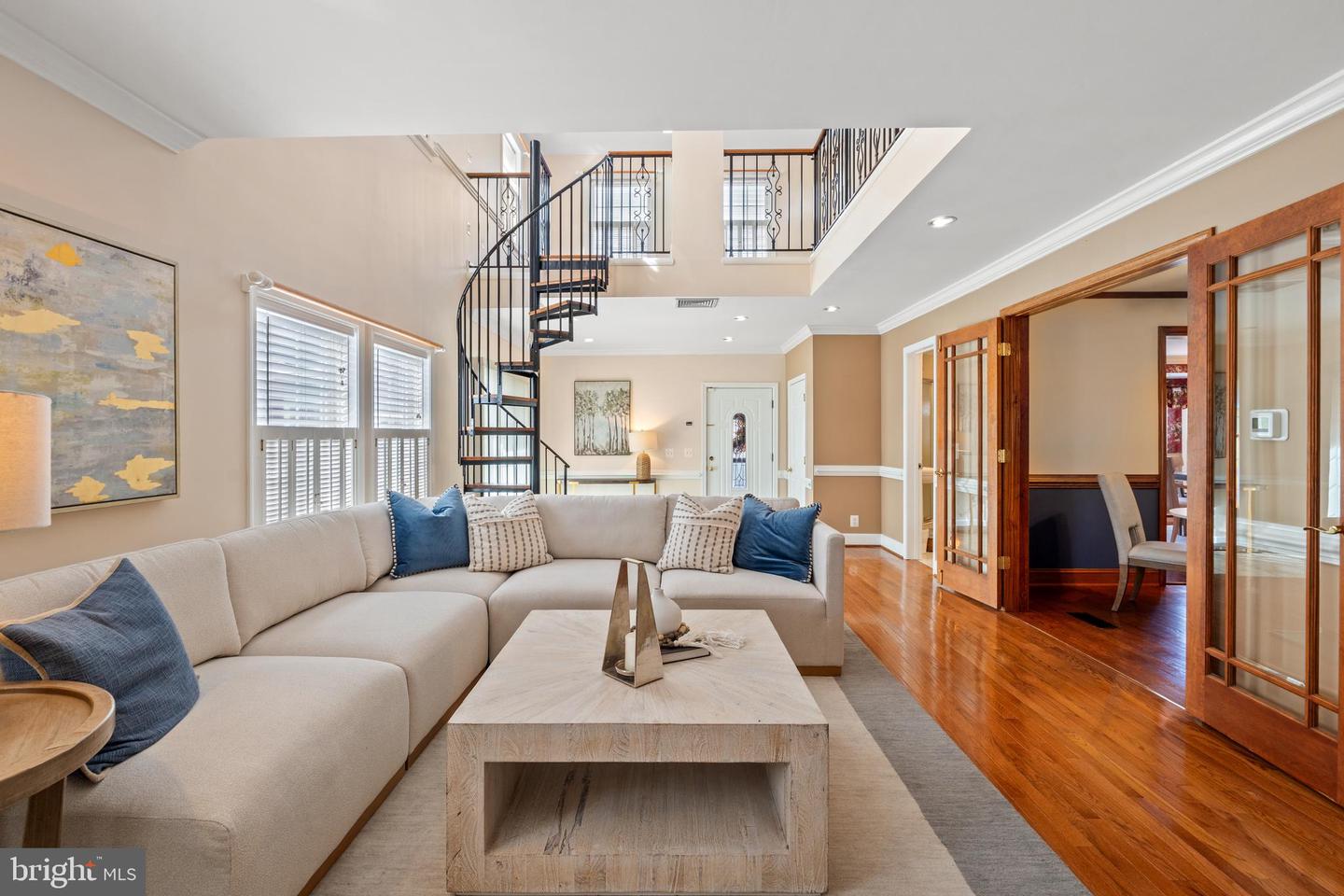 2605 WOODLAWN LN, ALEXANDRIA, Virginia 22306, 3 Bedrooms Bedrooms, ,4 BathroomsBathrooms,Residential,For sale,2605 WOODLAWN LN,VAFX2278124 MLS # VAFX2278124