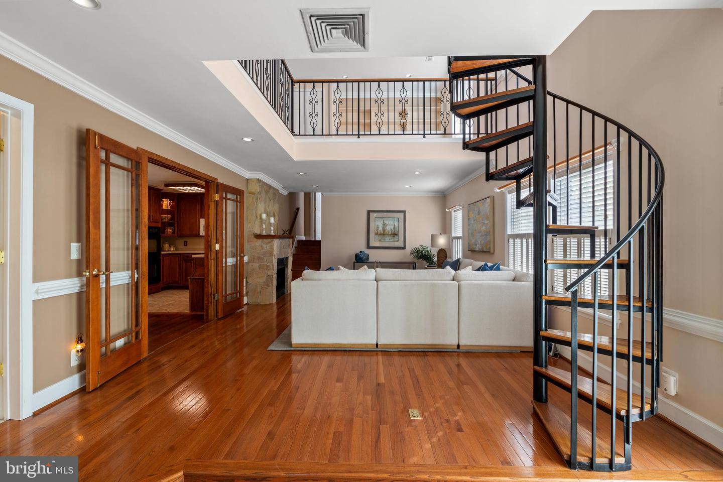 2605 WOODLAWN LN, ALEXANDRIA, Virginia 22306, 3 Bedrooms Bedrooms, ,4 BathroomsBathrooms,Residential,For sale,2605 WOODLAWN LN,VAFX2278124 MLS # VAFX2278124