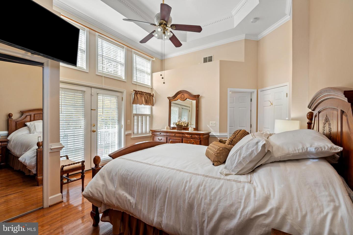 2605 WOODLAWN LN, ALEXANDRIA, Virginia 22306, 3 Bedrooms Bedrooms, ,4 BathroomsBathrooms,Residential,For sale,2605 WOODLAWN LN,VAFX2278124 MLS # VAFX2278124