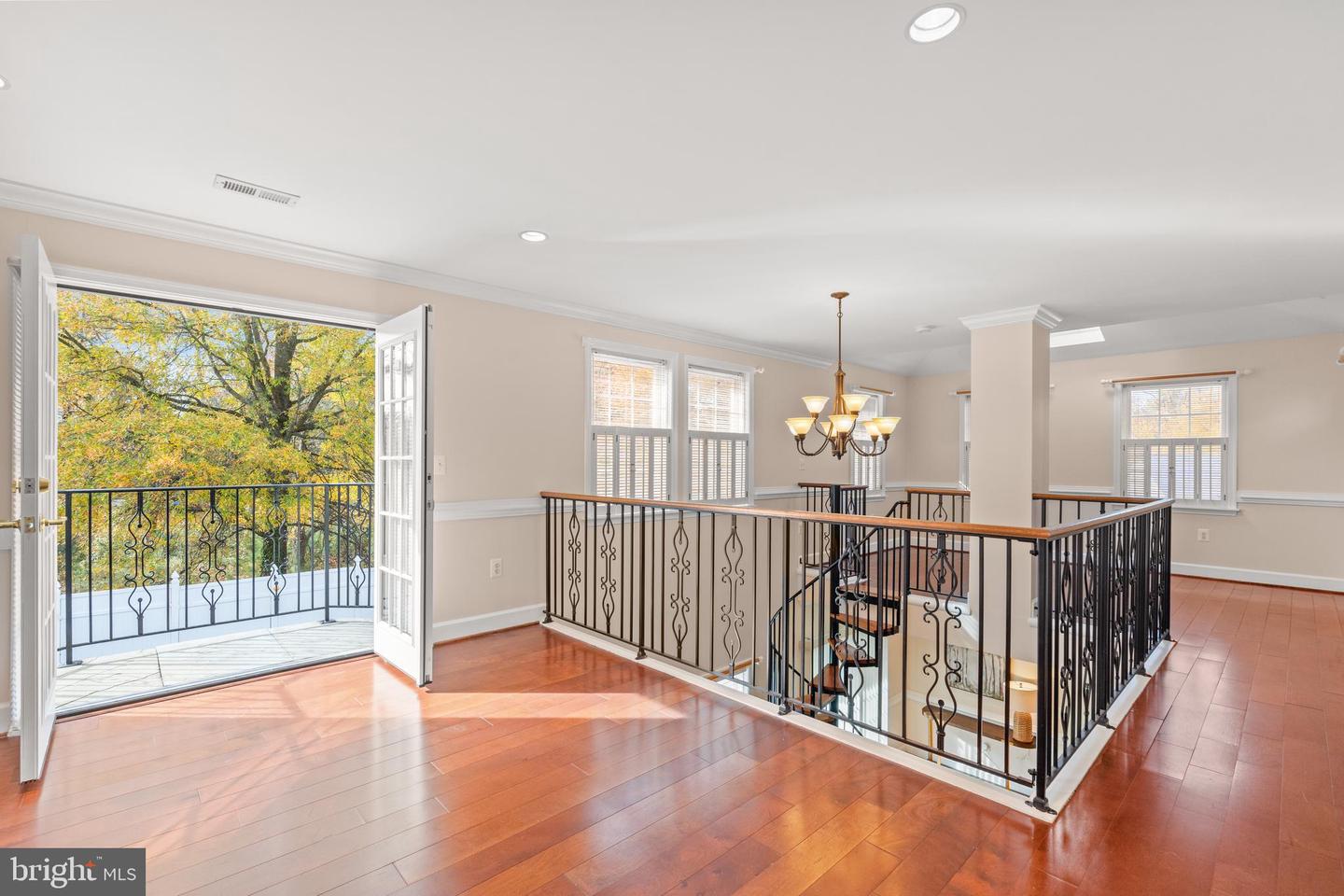 2605 WOODLAWN LN, ALEXANDRIA, Virginia 22306, 3 Bedrooms Bedrooms, ,4 BathroomsBathrooms,Residential,For sale,2605 WOODLAWN LN,VAFX2278124 MLS # VAFX2278124