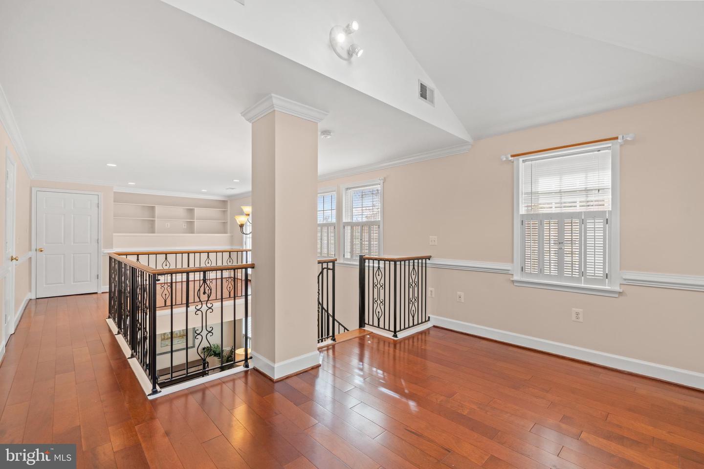 2605 WOODLAWN LN, ALEXANDRIA, Virginia 22306, 3 Bedrooms Bedrooms, ,4 BathroomsBathrooms,Residential,For sale,2605 WOODLAWN LN,VAFX2278124 MLS # VAFX2278124