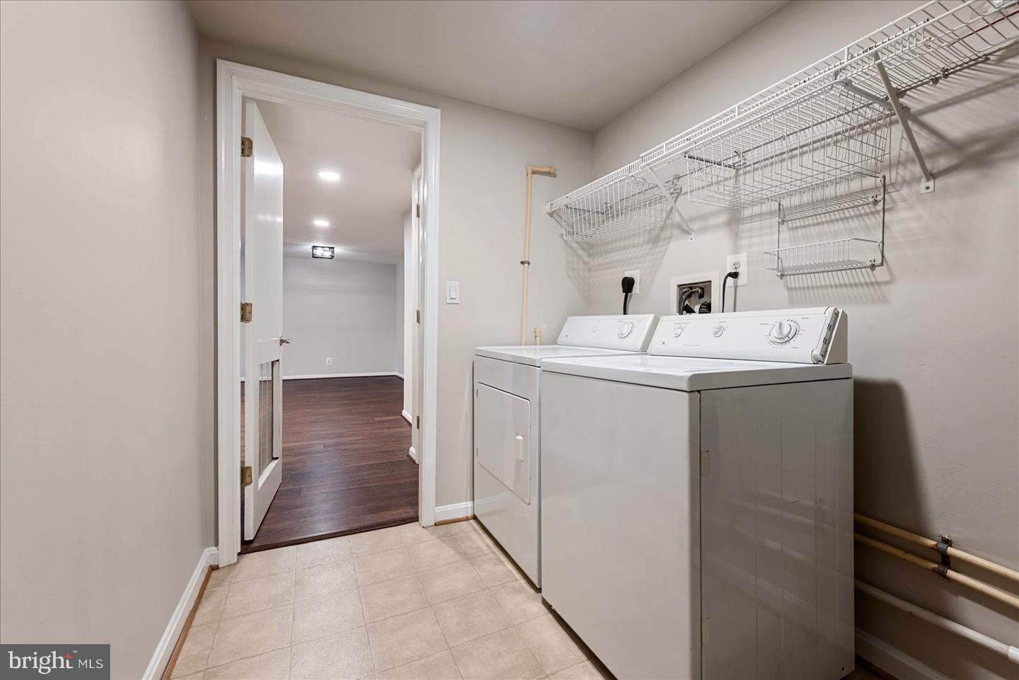 1247 N VAN DORN ST, ALEXANDRIA, Virginia 22304, 1 Bedroom Bedrooms, ,1 BathroomBathrooms,Residential,For sale,1247 N VAN DORN ST,VAAX2051766 MLS # VAAX2051766