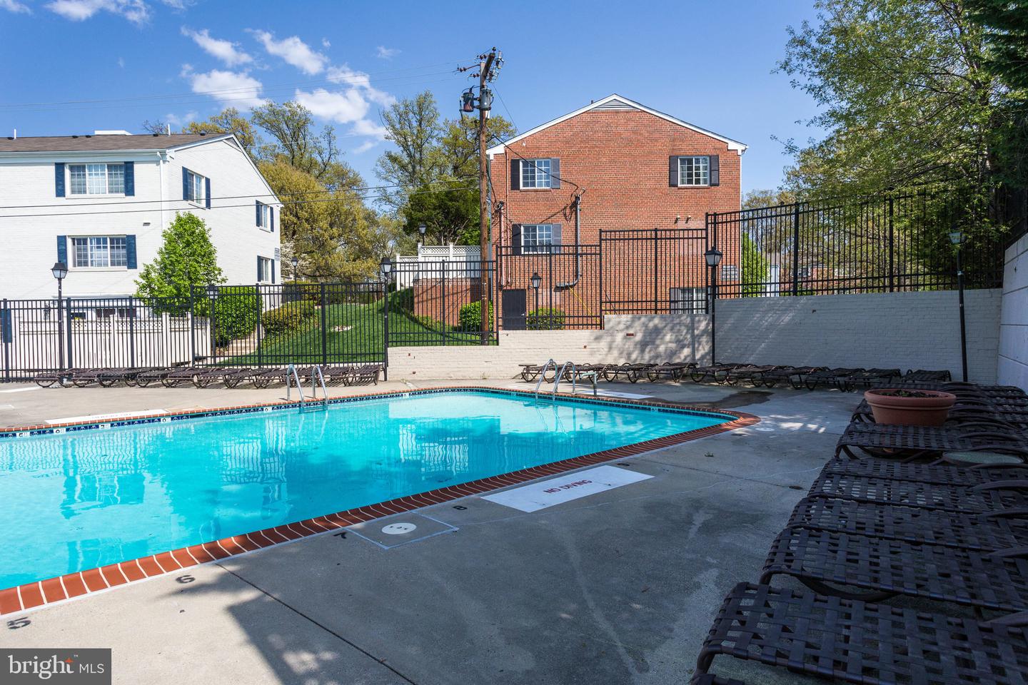 1247 N VAN DORN ST, ALEXANDRIA, Virginia 22304, 1 Bedroom Bedrooms, ,1 BathroomBathrooms,Residential,For sale,1247 N VAN DORN ST,VAAX2051766 MLS # VAAX2051766