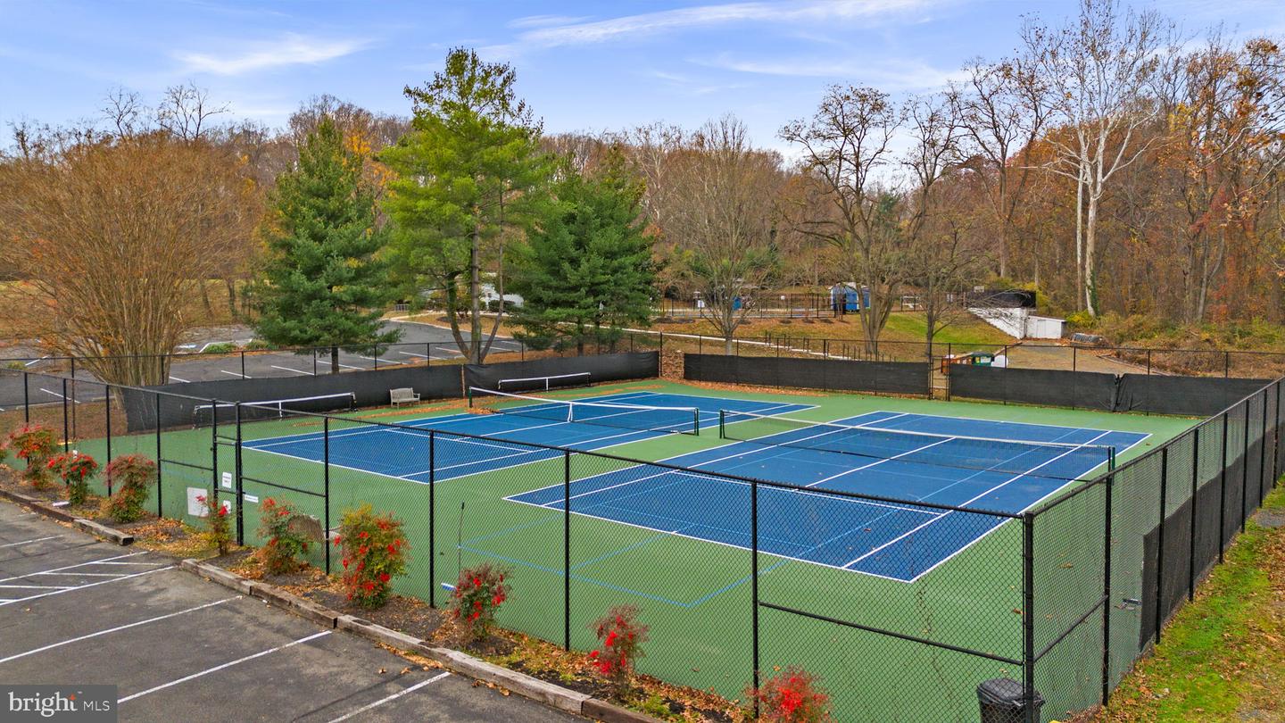 6301 EDSALL RD #500, ALEXANDRIA, Virginia 22312, 1 Bedroom Bedrooms, ,1 BathroomBathrooms,Residential,For sale,6301 EDSALL RD #500,VAFX2279428 MLS # VAFX2279428 6301 EDSALL RD #500, ALEXANDRIA, Virginia 22312, 1 Bedroom Bedrooms, ,1 BathroomBathrooms,Residential,For sale,6301 EDSALL RD #500,VAFX2279428 MLS # VAFX2279428