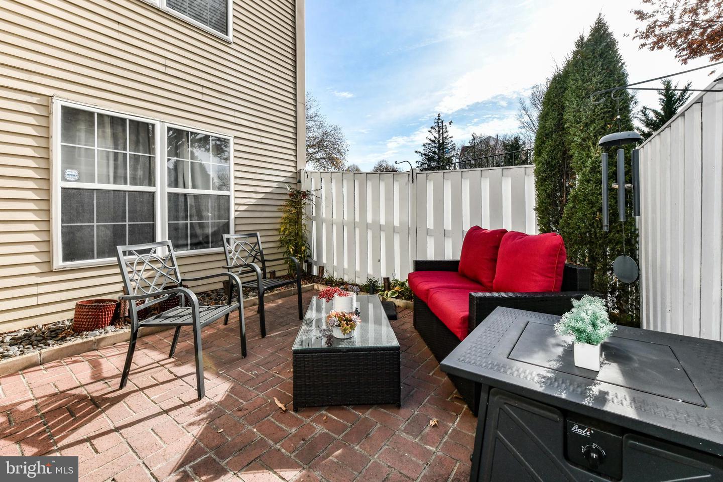 6601-A THACKWELL WAY, ALEXANDRIA, Virginia 22315, 2 Bedrooms Bedrooms, ,2 BathroomsBathrooms,Residential,For sale,6601-A THACKWELL WAY,VAFX2279942 MLS # VAFX2279942 6601-A THACKWELL WAY, ALEXANDRIA, Virginia 22315, 2 Bedrooms Bedrooms, ,2 BathroomsBathrooms,Residential,For sale,6601-A THACKWELL WAY,VAFX2279942 MLS # VAFX2279942