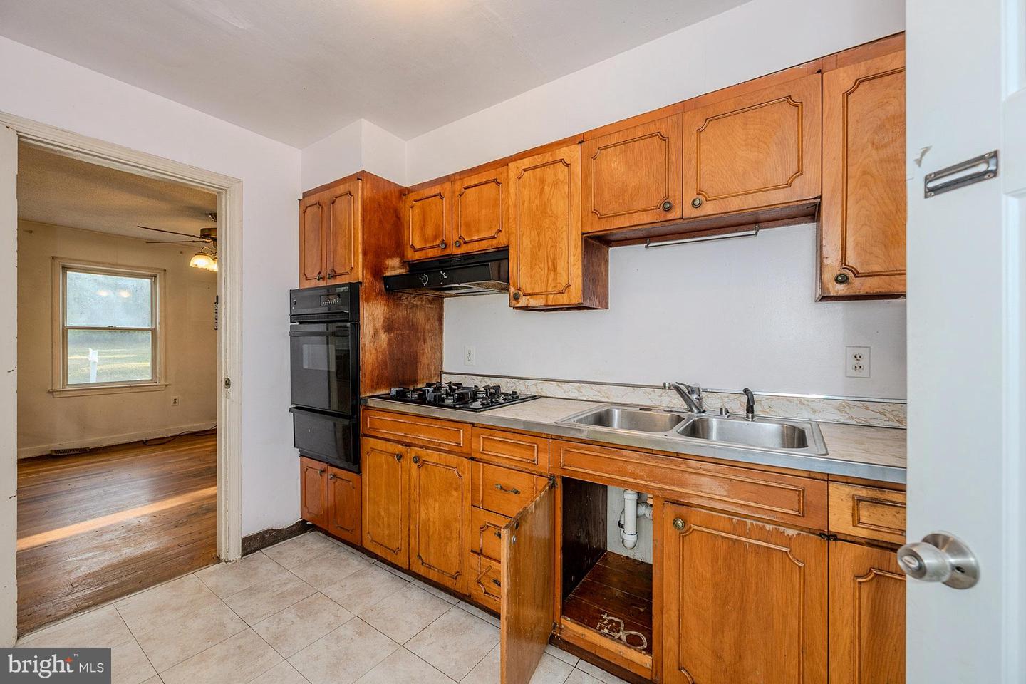 1712 N CULPEPER ST, ARLINGTON, Virginia 22207, 3 Bedrooms Bedrooms, ,2 BathroomsBathrooms,Residential,For sale,1712 N CULPEPER ST,VAAR2066304 MLS # VAAR2066304 1712 N CULPEPER ST, ARLINGTON, Virginia 22207, 3 Bedrooms Bedrooms, ,2 BathroomsBathrooms,Residential,For sale,1712 N CULPEPER ST,VAAR2066304 MLS # VAAR2066304