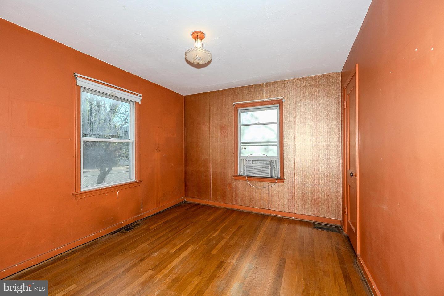 1712 N CULPEPER ST, ARLINGTON, Virginia 22207, 3 Bedrooms Bedrooms, ,2 BathroomsBathrooms,Residential,For sale,1712 N CULPEPER ST,VAAR2066304 MLS # VAAR2066304 1712 N CULPEPER ST, ARLINGTON, Virginia 22207, 3 Bedrooms Bedrooms, ,2 BathroomsBathrooms,Residential,For sale,1712 N CULPEPER ST,VAAR2066304 MLS # VAAR2066304