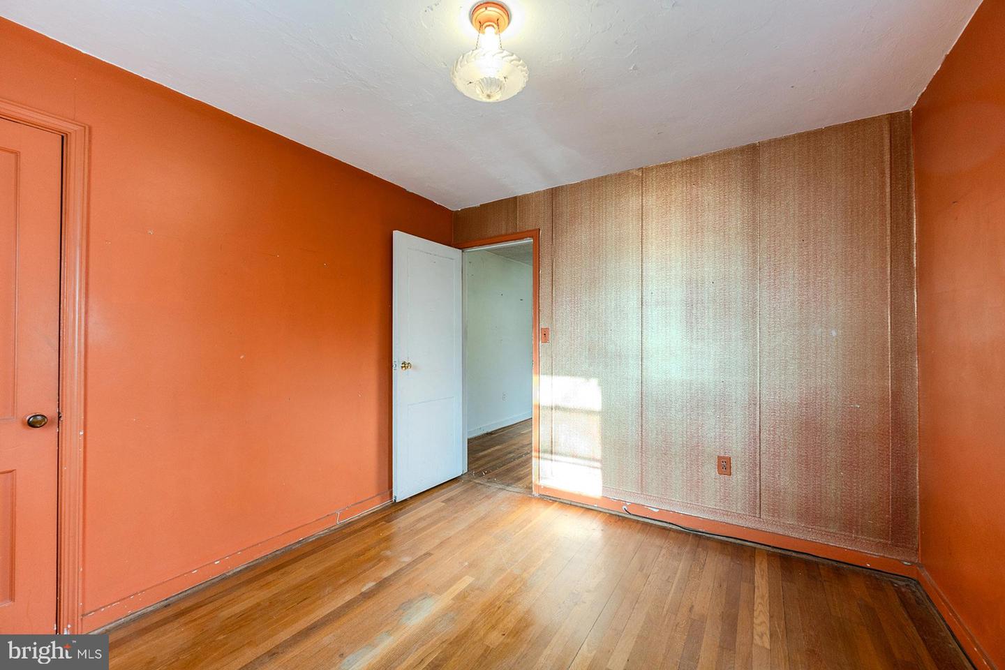 1712 N CULPEPER ST, ARLINGTON, Virginia 22207, 3 Bedrooms Bedrooms, ,2 BathroomsBathrooms,Residential,For sale,1712 N CULPEPER ST,VAAR2066304 MLS # VAAR2066304 1712 N CULPEPER ST, ARLINGTON, Virginia 22207, 3 Bedrooms Bedrooms, ,2 BathroomsBathrooms,Residential,For sale,1712 N CULPEPER ST,VAAR2066304 MLS # VAAR2066304