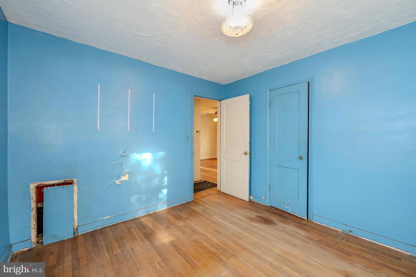 1712 N CULPEPER ST, ARLINGTON, Virginia 22207, 3 Bedrooms Bedrooms, ,2 BathroomsBathrooms,Residential,For sale,1712 N CULPEPER ST,VAAR2066304 MLS # VAAR2066304 1712 N CULPEPER ST, ARLINGTON, Virginia 22207, 3 Bedrooms Bedrooms, ,2 BathroomsBathrooms,Residential,For sale,1712 N CULPEPER ST,VAAR2066304 MLS # VAAR2066304