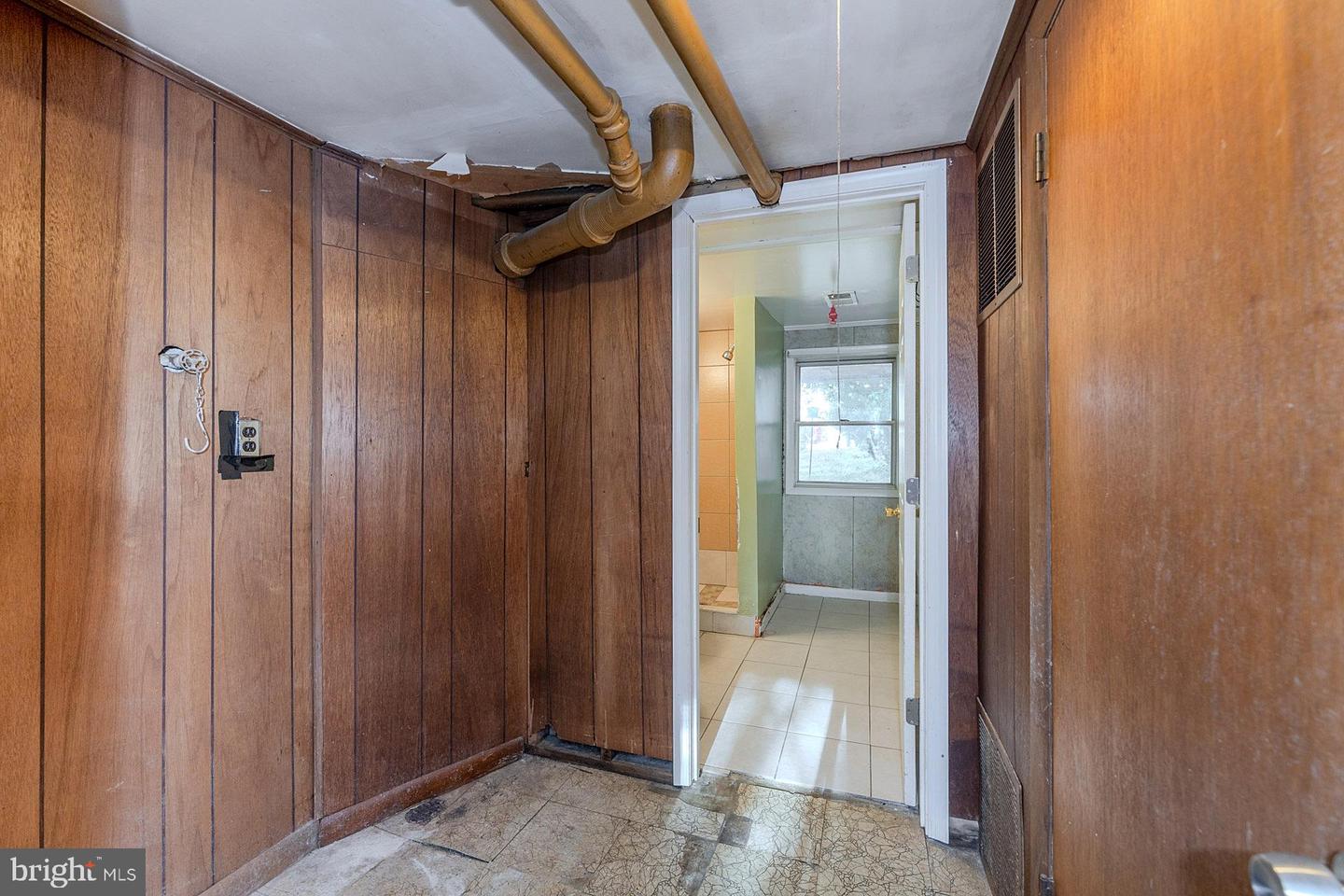 1712 N CULPEPER ST, ARLINGTON, Virginia 22207, 3 Bedrooms Bedrooms, ,2 BathroomsBathrooms,Residential,For sale,1712 N CULPEPER ST,VAAR2066304 MLS # VAAR2066304 1712 N CULPEPER ST, ARLINGTON, Virginia 22207, 3 Bedrooms Bedrooms, ,2 BathroomsBathrooms,Residential,For sale,1712 N CULPEPER ST,VAAR2066304 MLS # VAAR2066304