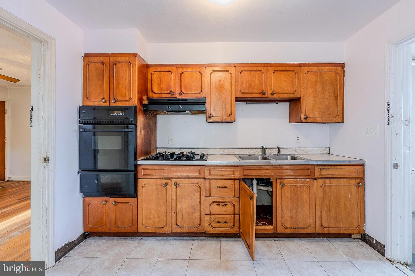 1712 N CULPEPER ST, ARLINGTON, Virginia 22207, 3 Bedrooms Bedrooms, ,2 BathroomsBathrooms,Residential,For sale,1712 N CULPEPER ST,VAAR2066304 MLS # VAAR2066304 1712 N CULPEPER ST, ARLINGTON, Virginia 22207, 3 Bedrooms Bedrooms, ,2 BathroomsBathrooms,Residential,For sale,1712 N CULPEPER ST,VAAR2066304 MLS # VAAR2066304