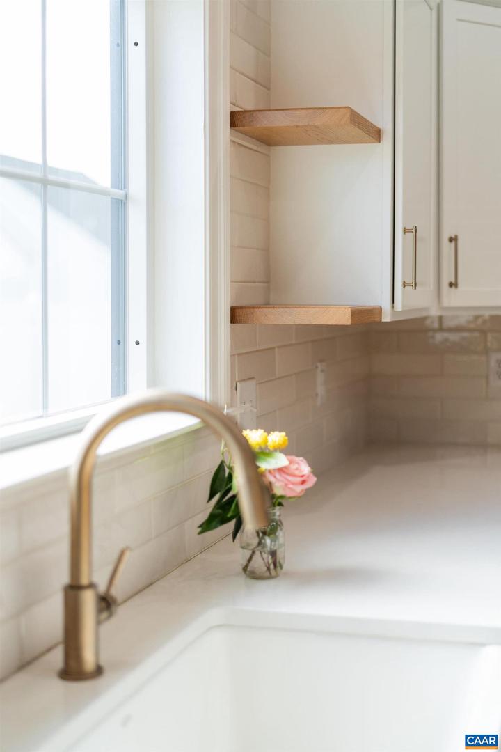 12 LAURA JEAN CT, WAYNESBORO, Virginia 22980, 3 Bedrooms Bedrooms, ,2 BathroomsBathrooms,Residential,For sale,12 LAURA JEAN CT,671376 MLS # 671376