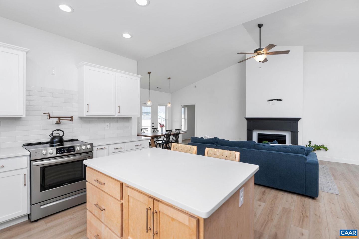 12 LAURA JEAN CT, WAYNESBORO, Virginia 22980, 3 Bedrooms Bedrooms, ,2 BathroomsBathrooms,Residential,For sale,12 LAURA JEAN CT,671376 MLS # 671376