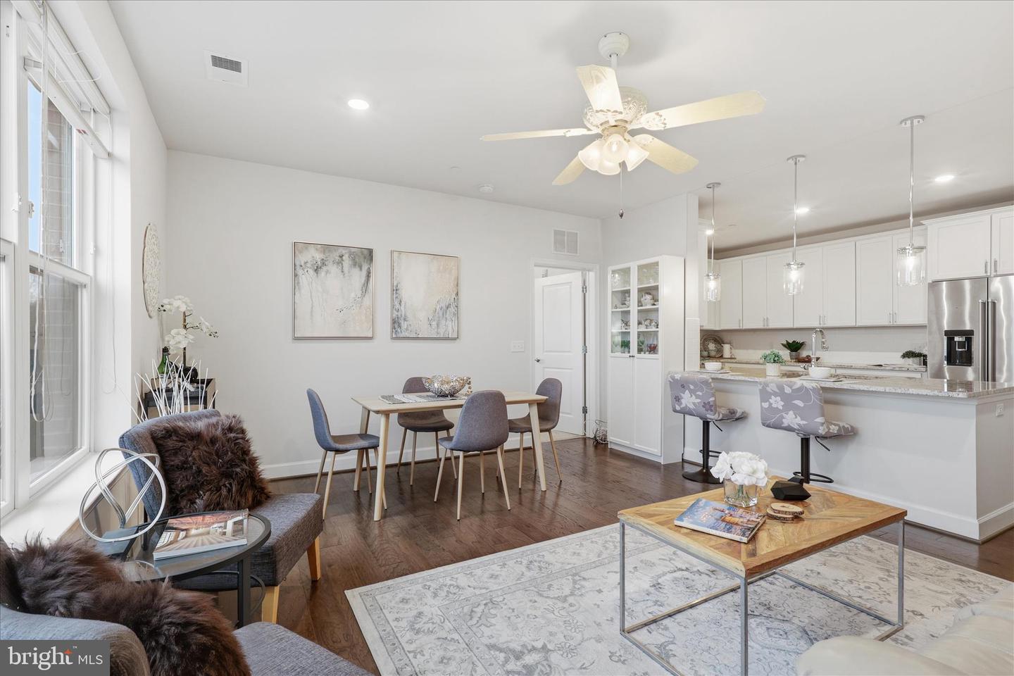 2960 VADEN DR #413, FAIRFAX, Virginia 22031, 2 Bedrooms Bedrooms, ,2 BathroomsBathrooms,Residential,For sale,2960 VADEN DR #413,VAFX2280228 MLS # VAFX2280228