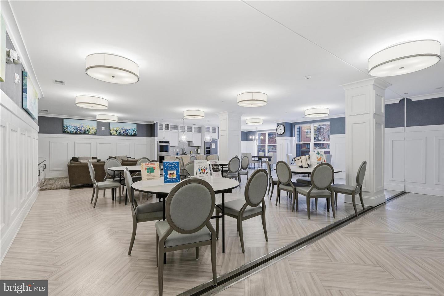 2960 VADEN DR #413, FAIRFAX, Virginia 22031, 2 Bedrooms Bedrooms, ,2 BathroomsBathrooms,Residential,For sale,2960 VADEN DR #413,VAFX2280228 MLS # VAFX2280228