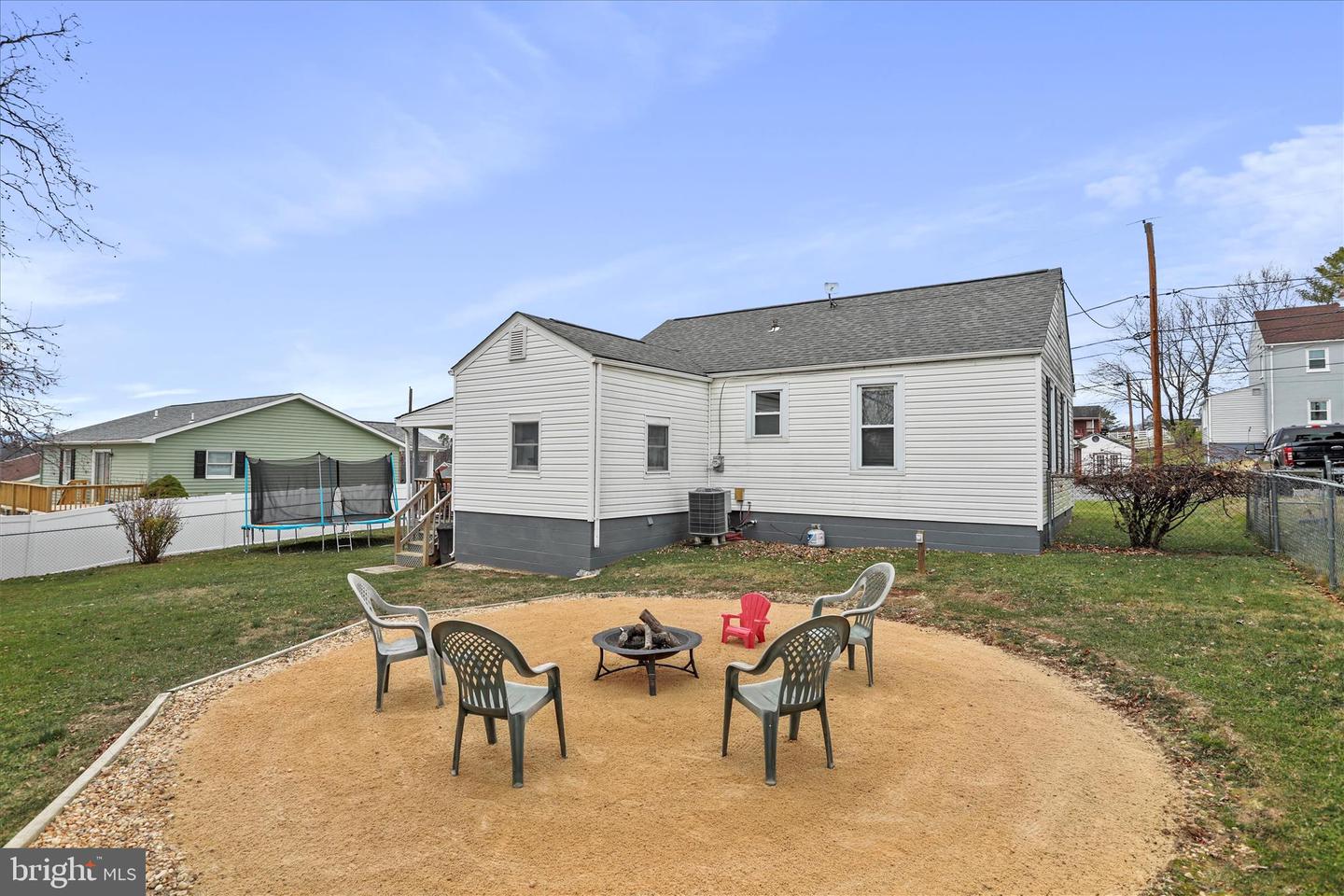 338 STONEWALL ST, STRASBURG, Virginia 22657, 2 Bedrooms Bedrooms, ,1 BathroomBathrooms,Residential,For sale,338 STONEWALL ST,VASH2013068 MLS # VASH2013068 338 STONEWALL ST, STRASBURG, Virginia 22657, 2 Bedrooms Bedrooms, ,1 BathroomBathrooms,Residential,For sale,338 STONEWALL ST,VASH2013068 MLS # VASH2013068