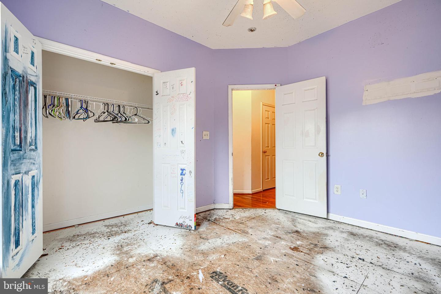 203 FOREST AVE, COLONIAL BEACH, Virginia 22443, 5 Bedrooms Bedrooms, ,3 BathroomsBathrooms,Residential,For sale,203 FOREST AVE,VAWE2010166 MLS # VAWE2010166