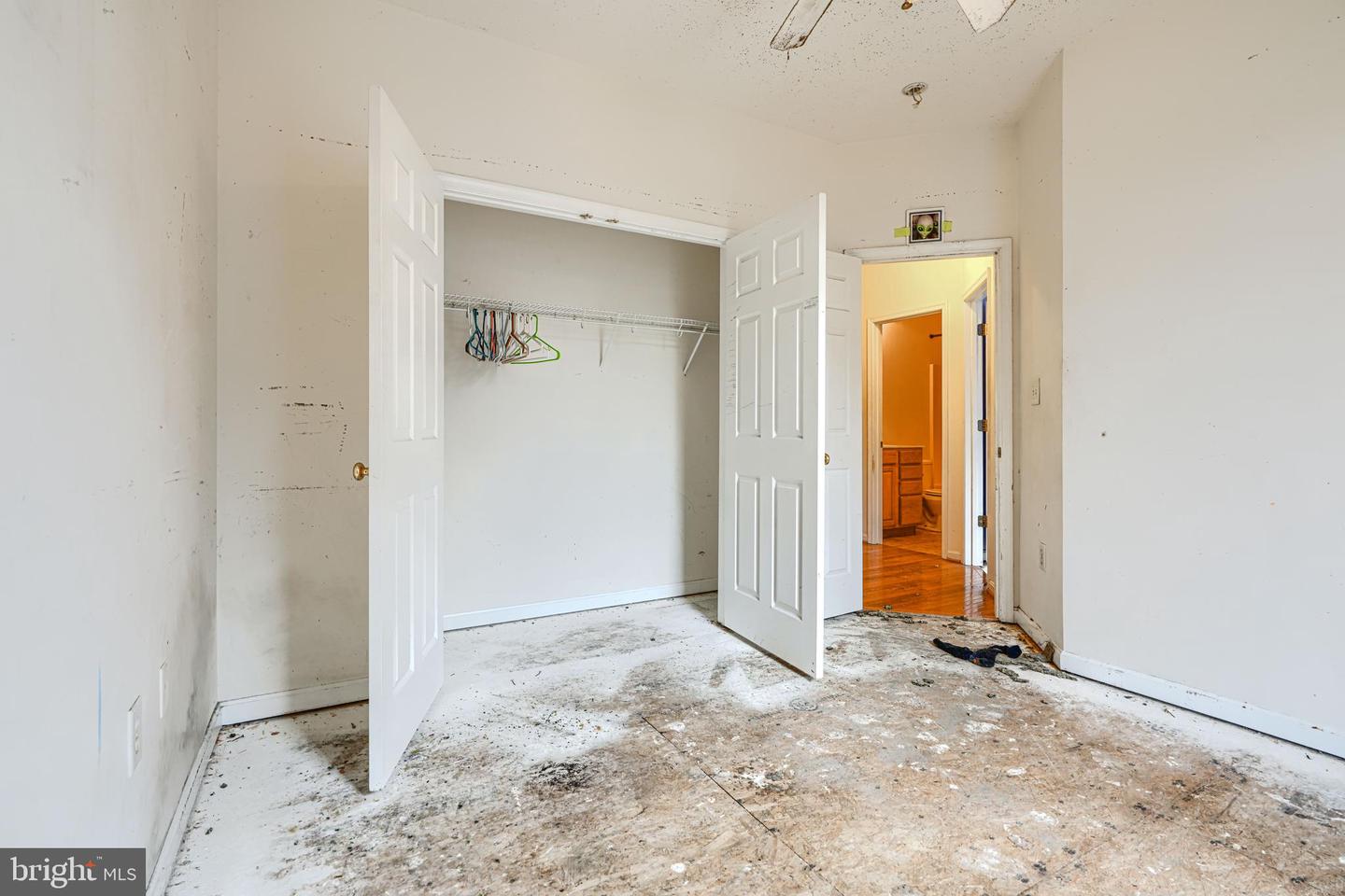 203 FOREST AVE, COLONIAL BEACH, Virginia 22443, 5 Bedrooms Bedrooms, ,3 BathroomsBathrooms,Residential,For sale,203 FOREST AVE,VAWE2010166 MLS # VAWE2010166