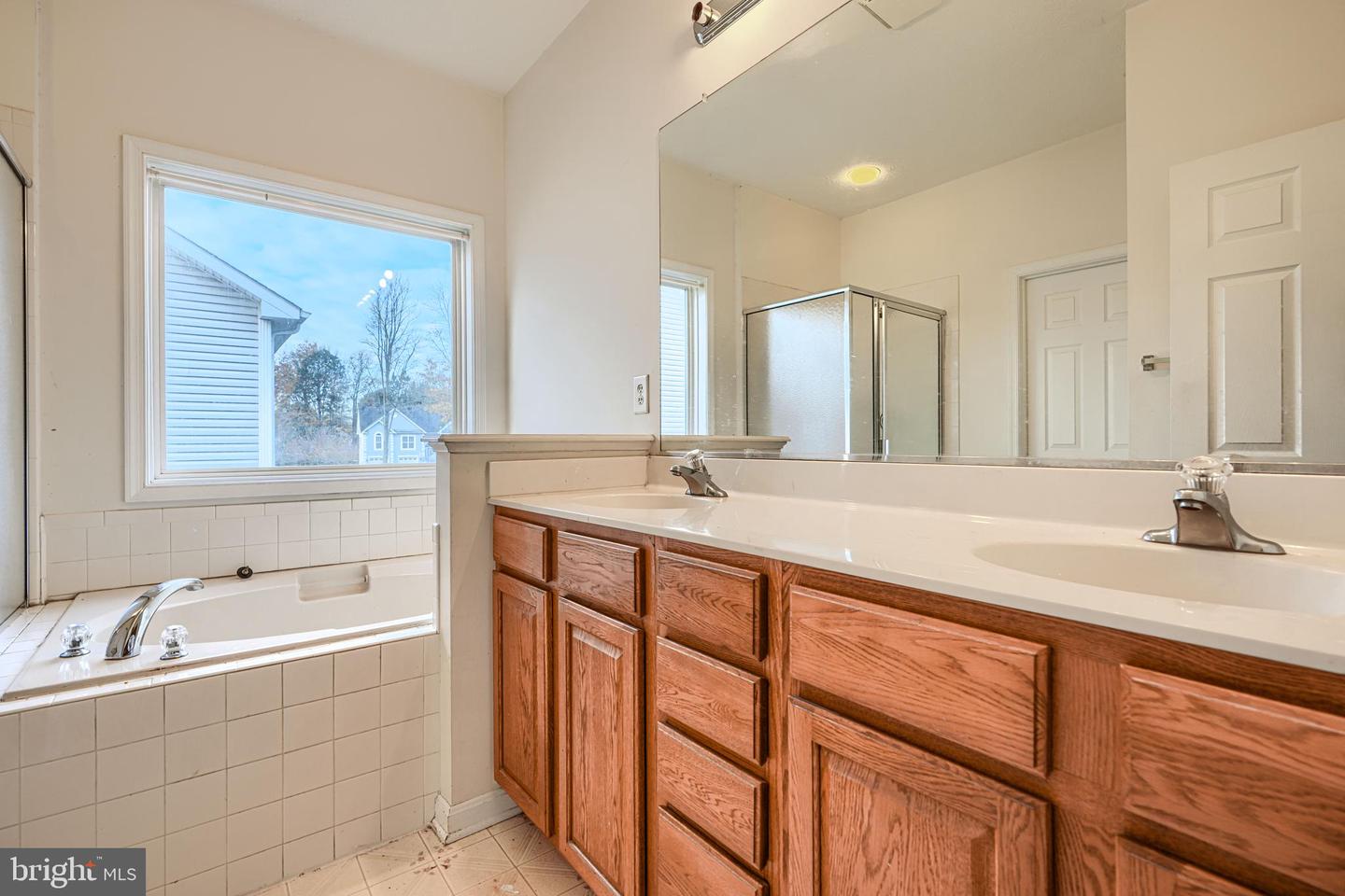 203 FOREST AVE, COLONIAL BEACH, Virginia 22443, 5 Bedrooms Bedrooms, ,3 BathroomsBathrooms,Residential,For sale,203 FOREST AVE,VAWE2010166 MLS # VAWE2010166